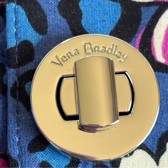 Vera Bradley Turnlock Wallet African Violet Quilted Floral Multicolor NWT - Picture 3 of 7